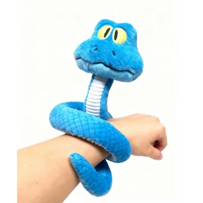 PLUSZOWA MASKOTKA WĄŻ GARY ZWIERZOGRÓD 30 CM PLUSZOWA MASKOTKA WĄŻ GARY ZWIERZOGRÓD 30 CM